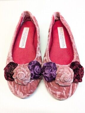 Amy Jo Gladstone Velvet Floral Slippers Size 6 NWOB